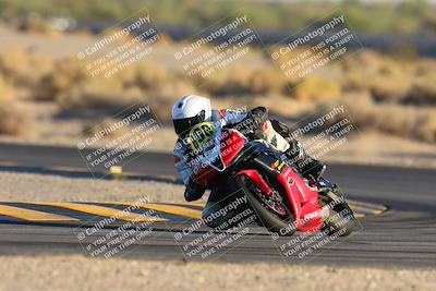 media/Nov-17-2024-CVMA (Sun) [[1fec520723]]/Race 17-Amateur Supersport Middleweight/